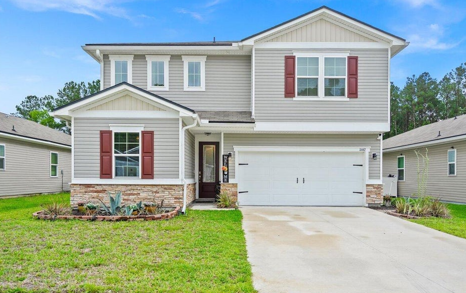 Property main image