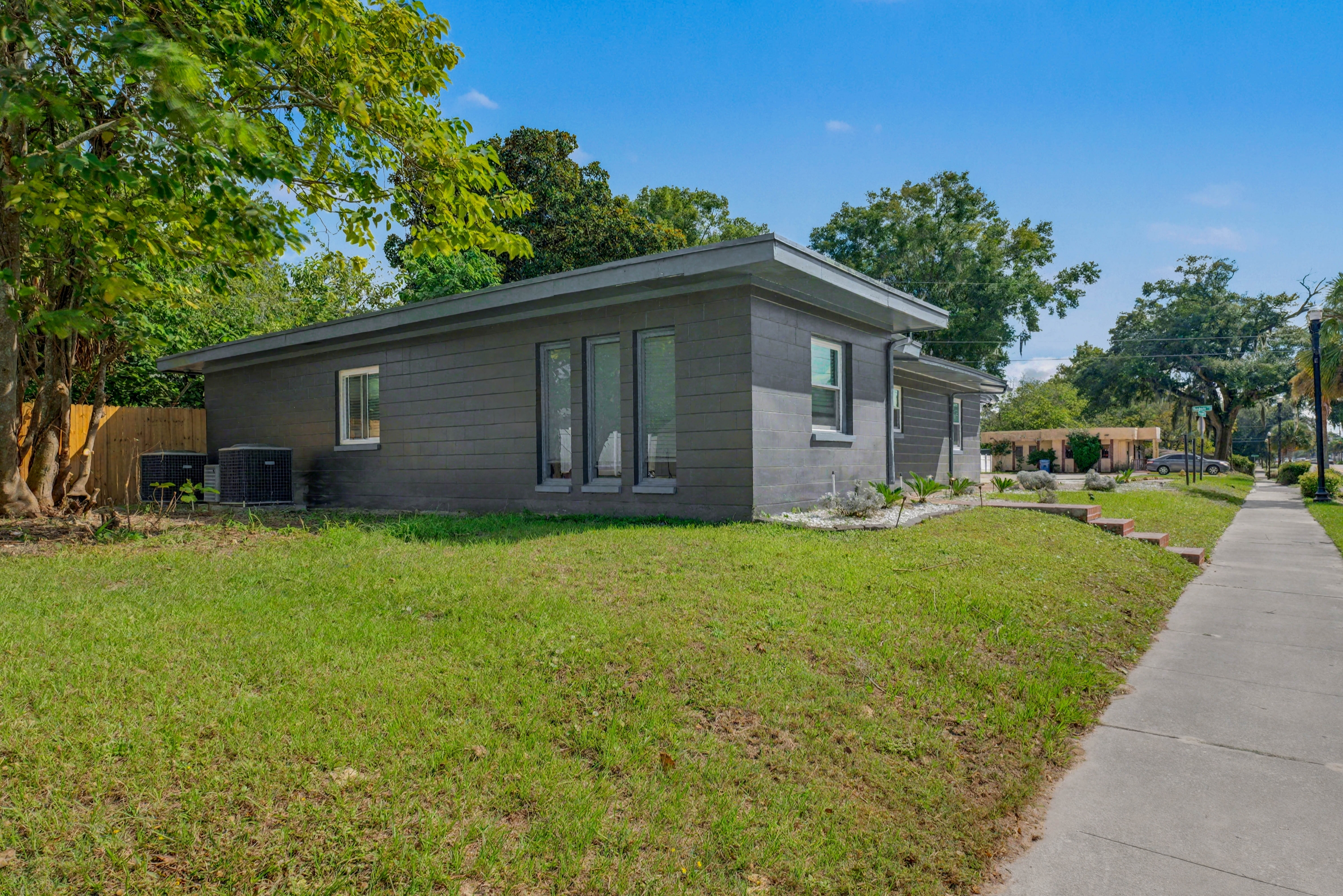 1701 Rogero Road - #1709